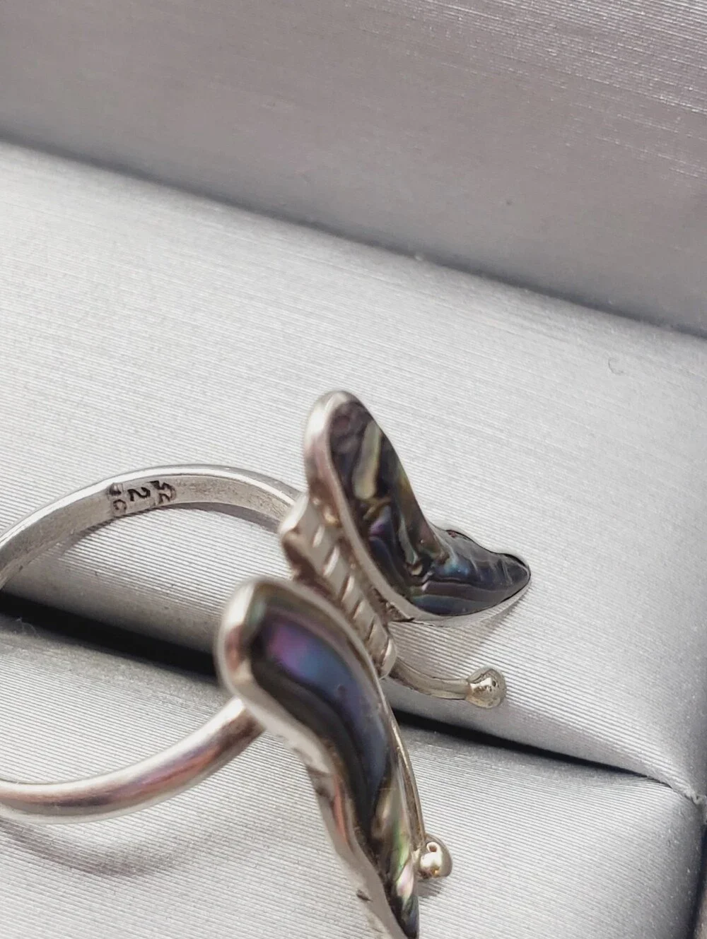 Abalone Butterfly 925 Sterling Silcer Artisan Iridescent Vintage Ring